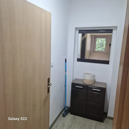 Iam 2 Badezimmer 3 2 Etagen 6 Betten 100 Qm *