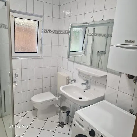 Iam 2 Badezimmer 3 2 Etagen 6 Betten 100 Qm