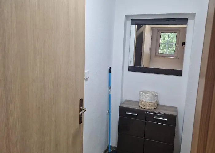 Iam 2 Badezimmer 3 2 Etagen 6 Betten 100 Qm *